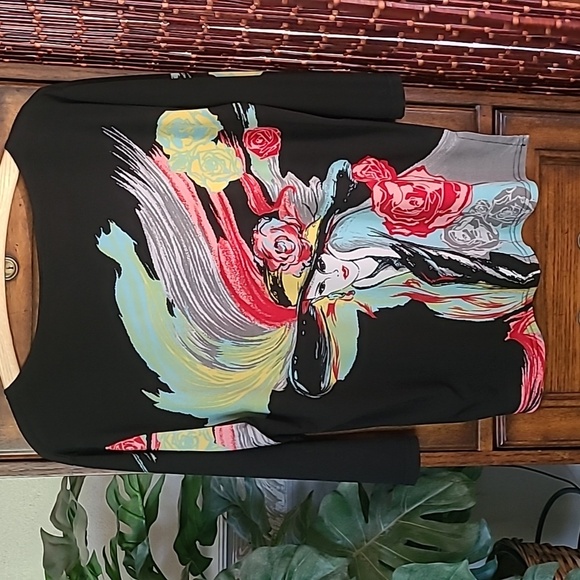 Valentina Rhinestone & Rose's Lady in Red Size M - Picture 7 of 8